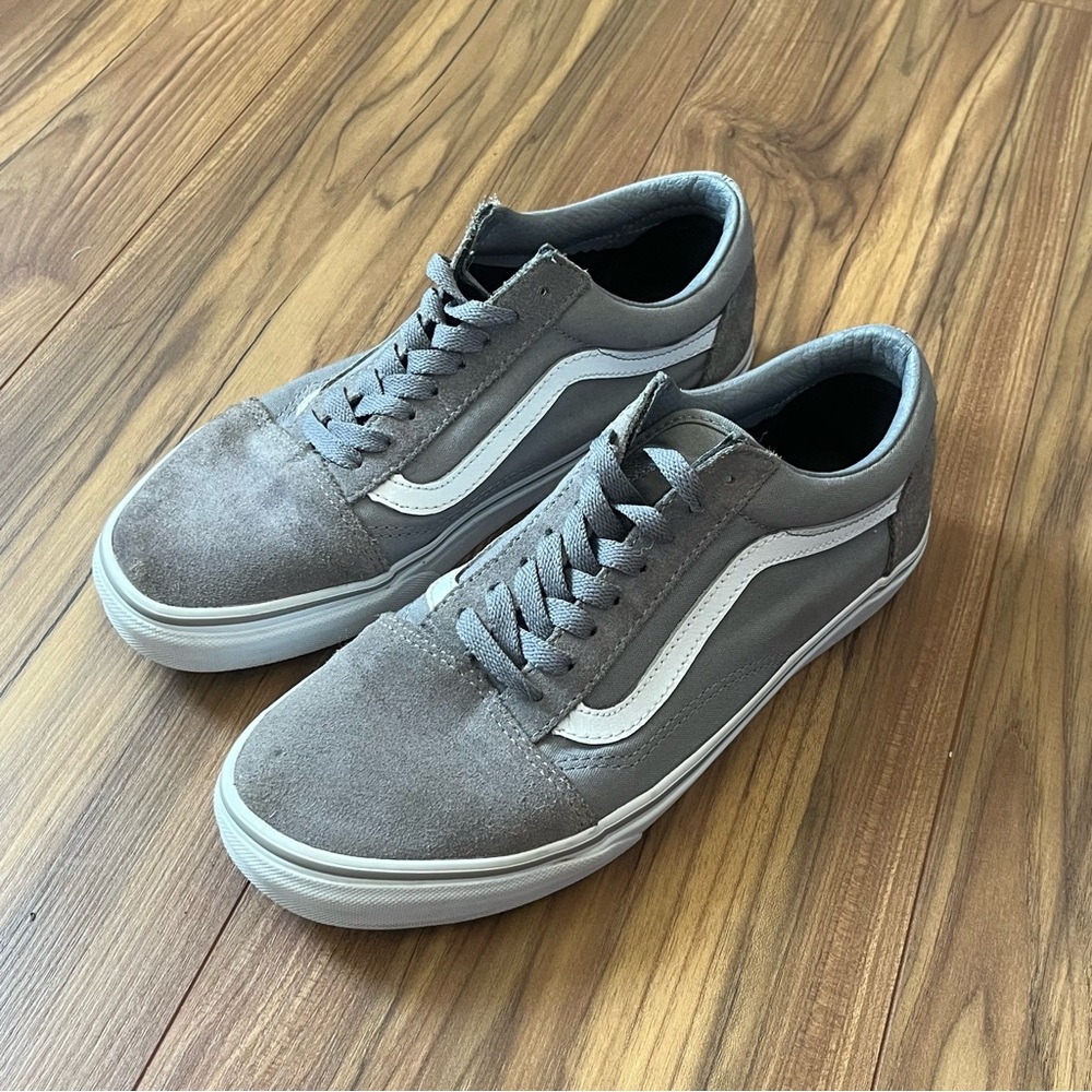 Vans Gray and White Old Skools